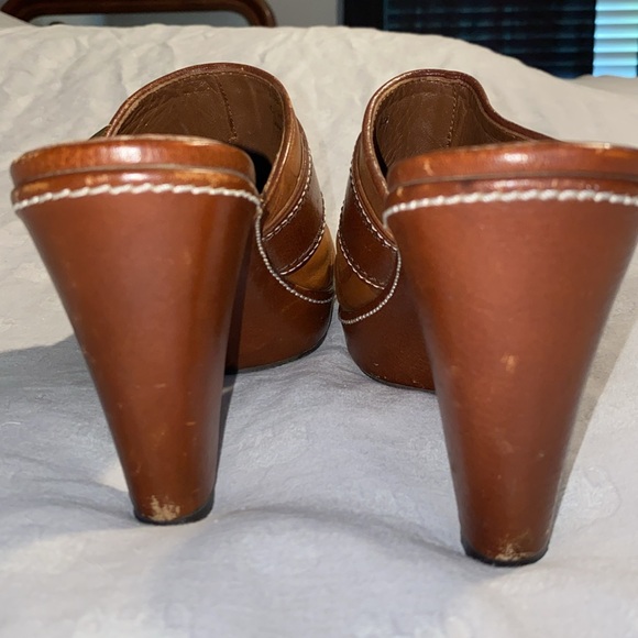Coach slip on brown leather wedges, size 7.5 4in heel. - Picture 5 of 6